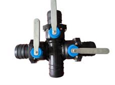 Three-valve four-way
